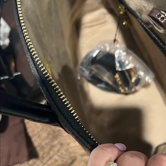 Pratesi Ferenze Black Satchel with Gold Emblem made in Italy. - Picture 6 of 7